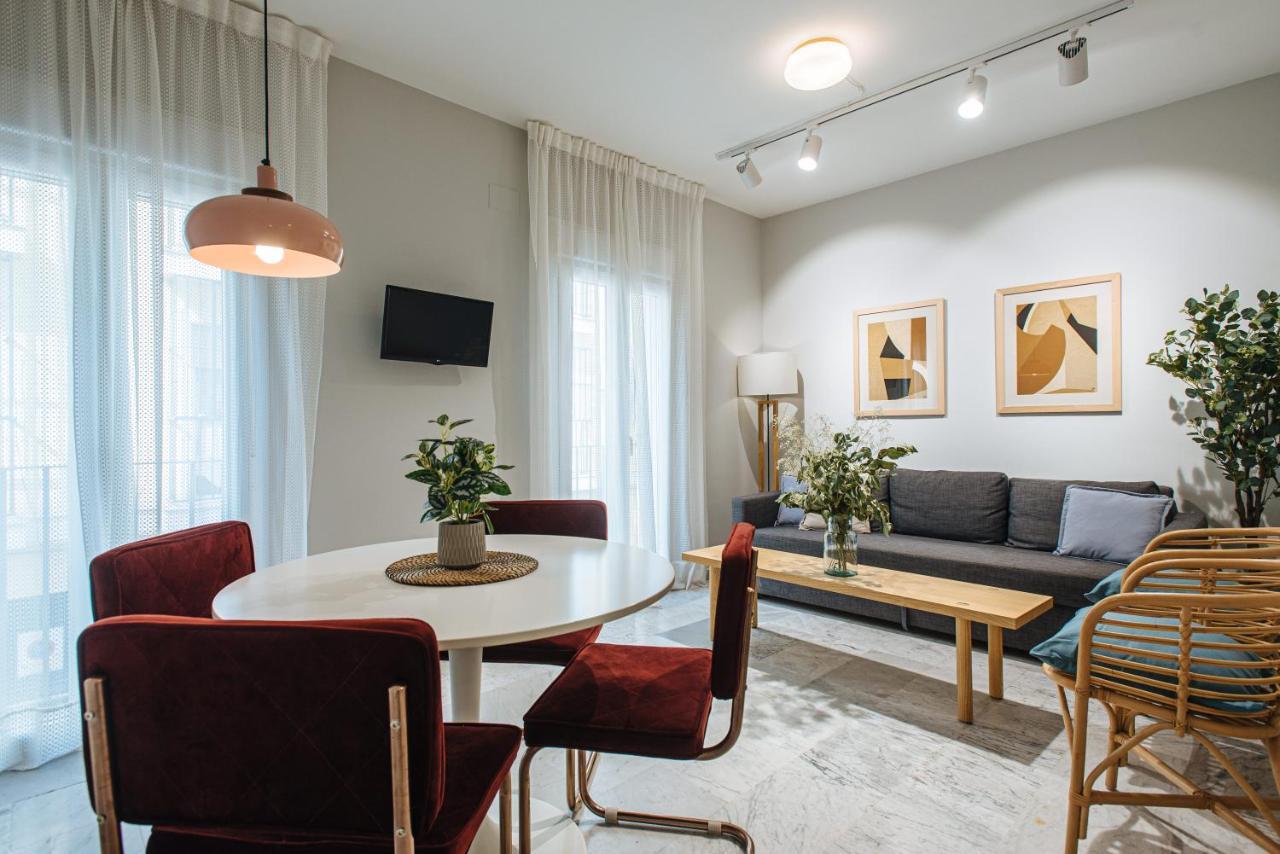 Guadalquivir Terrace Suite Apartments Seville Exterior photo